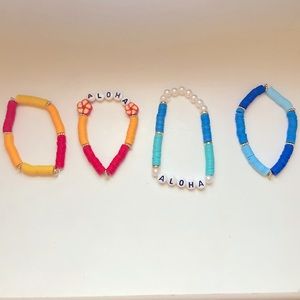 4 pack of bracelets!